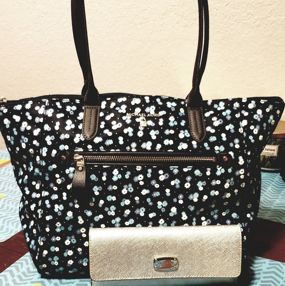 Michael Kors Tote and Wallet